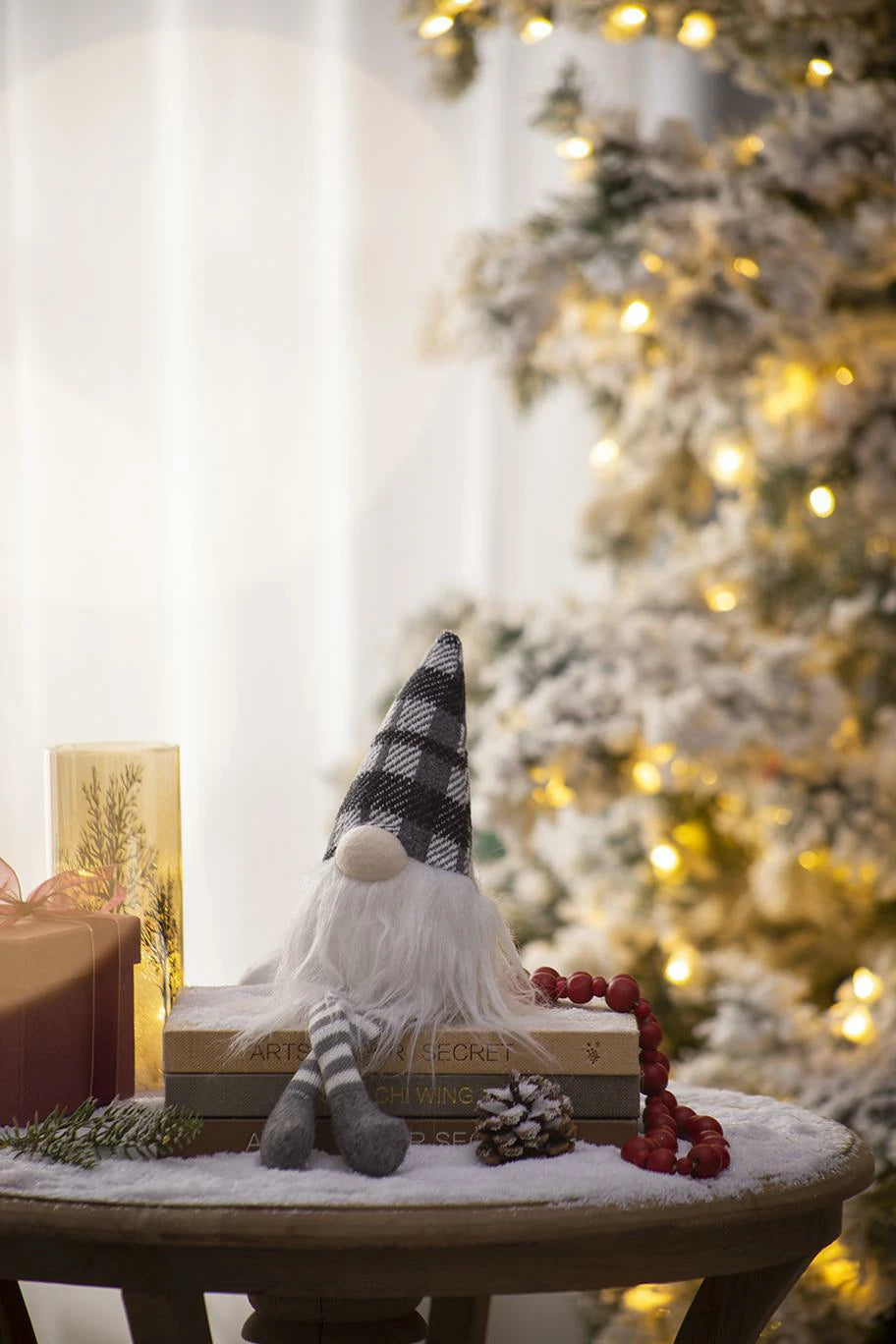 3pcs Fabric Sitting Gnomes Christmas Table Ornaments for Holiday Gifts