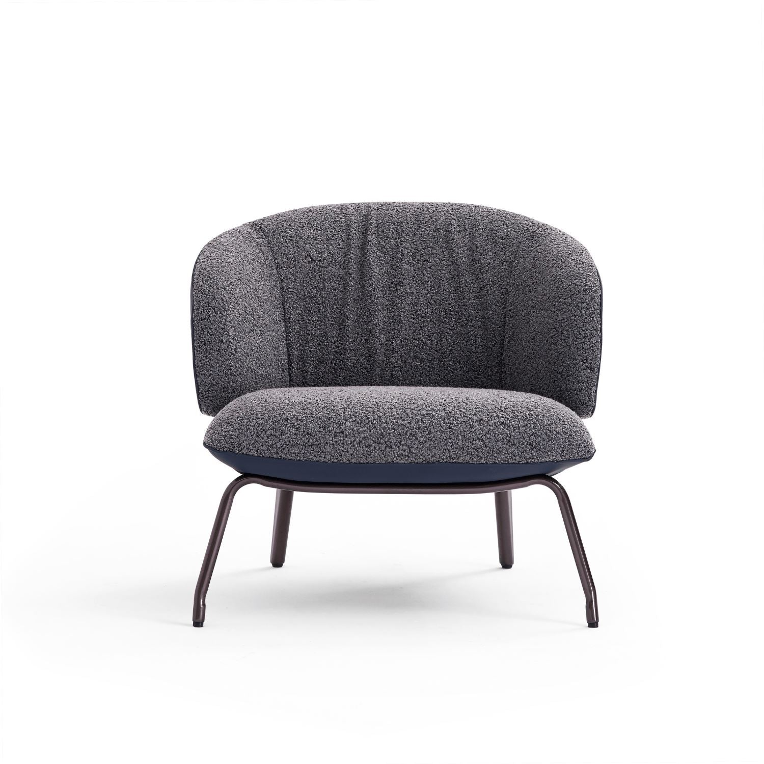 Oscura Accent Chair - Valyou