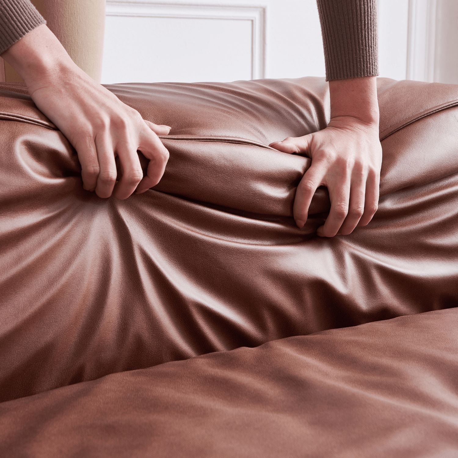 Loft Sofa - Valyou