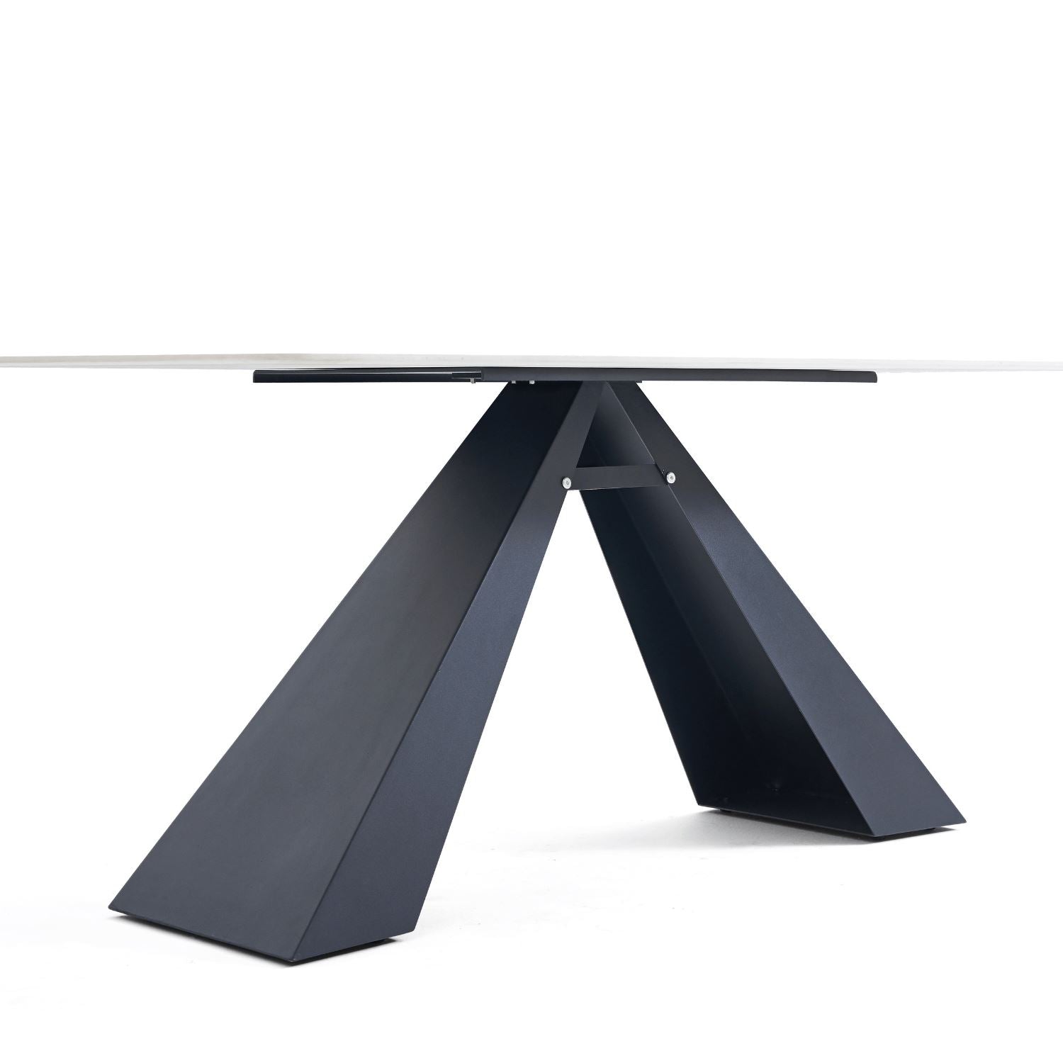 "Fly" Dining Table