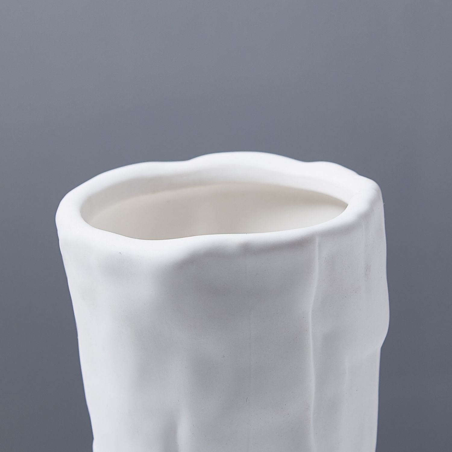 Cloie Vase Accessory Valyōu Furniture