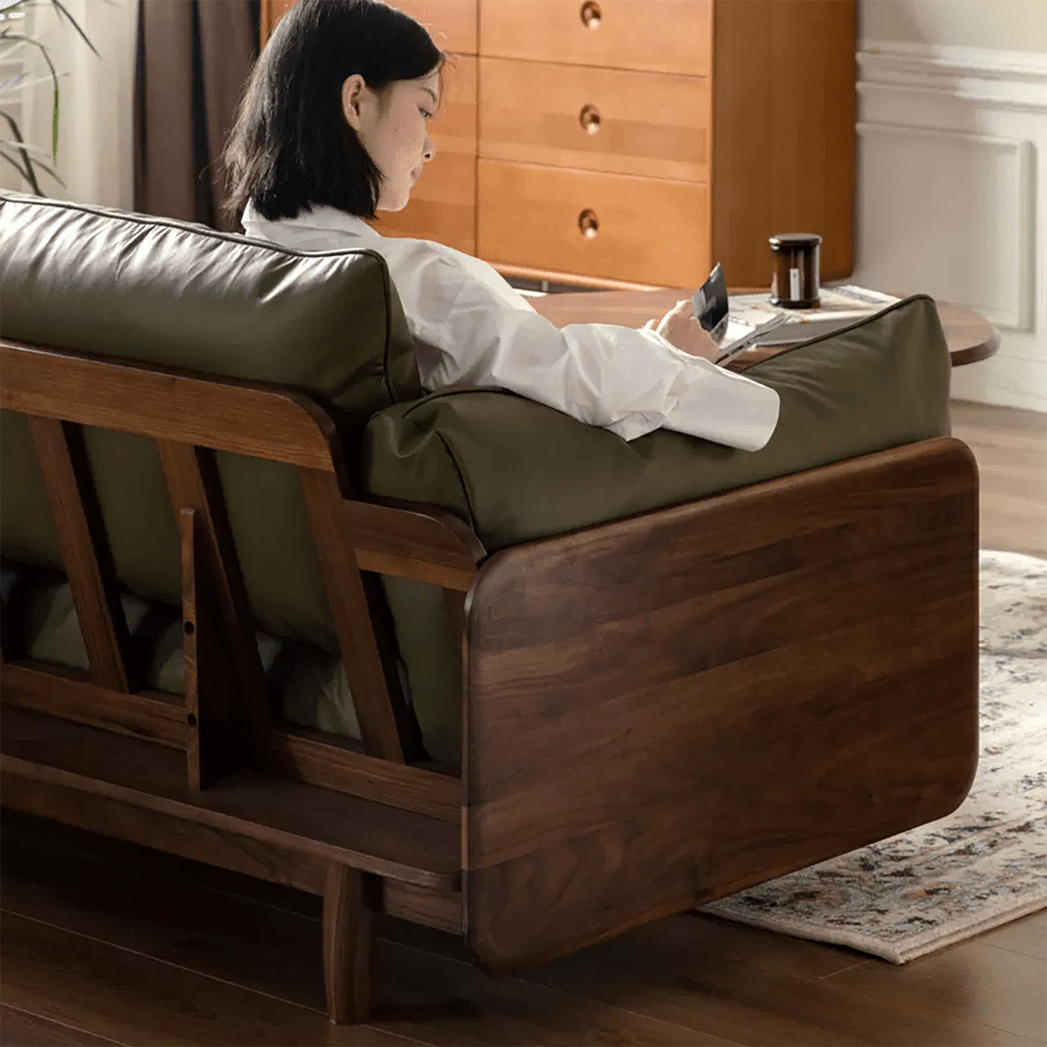 Elwood Sofa