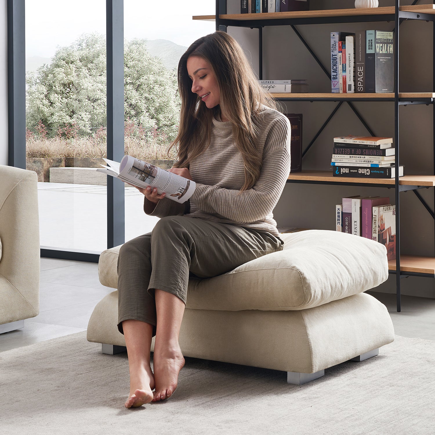 Feathers Sofa Ottoman - 35 Inches