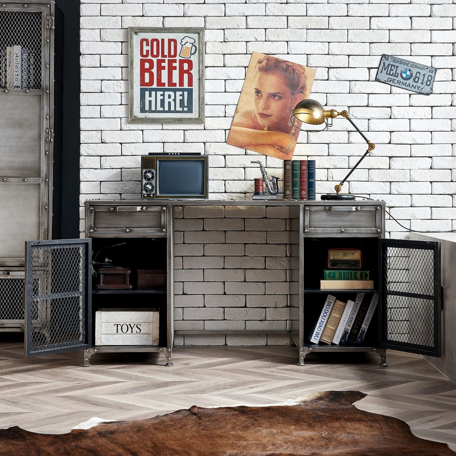 Bernz Desk Valyou Furniture