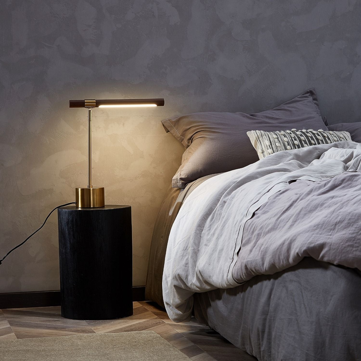 Fumiko Lamp Accessory Valyōu Furniture