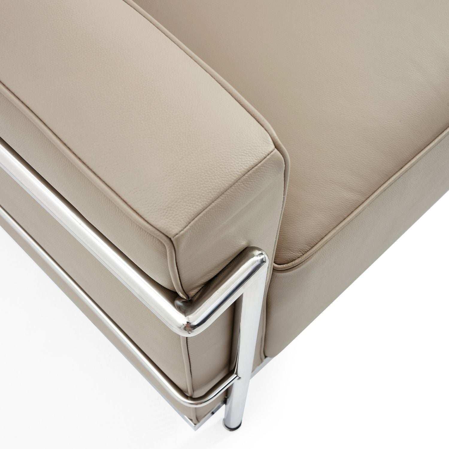 Giorgio Loveseat - Valyou