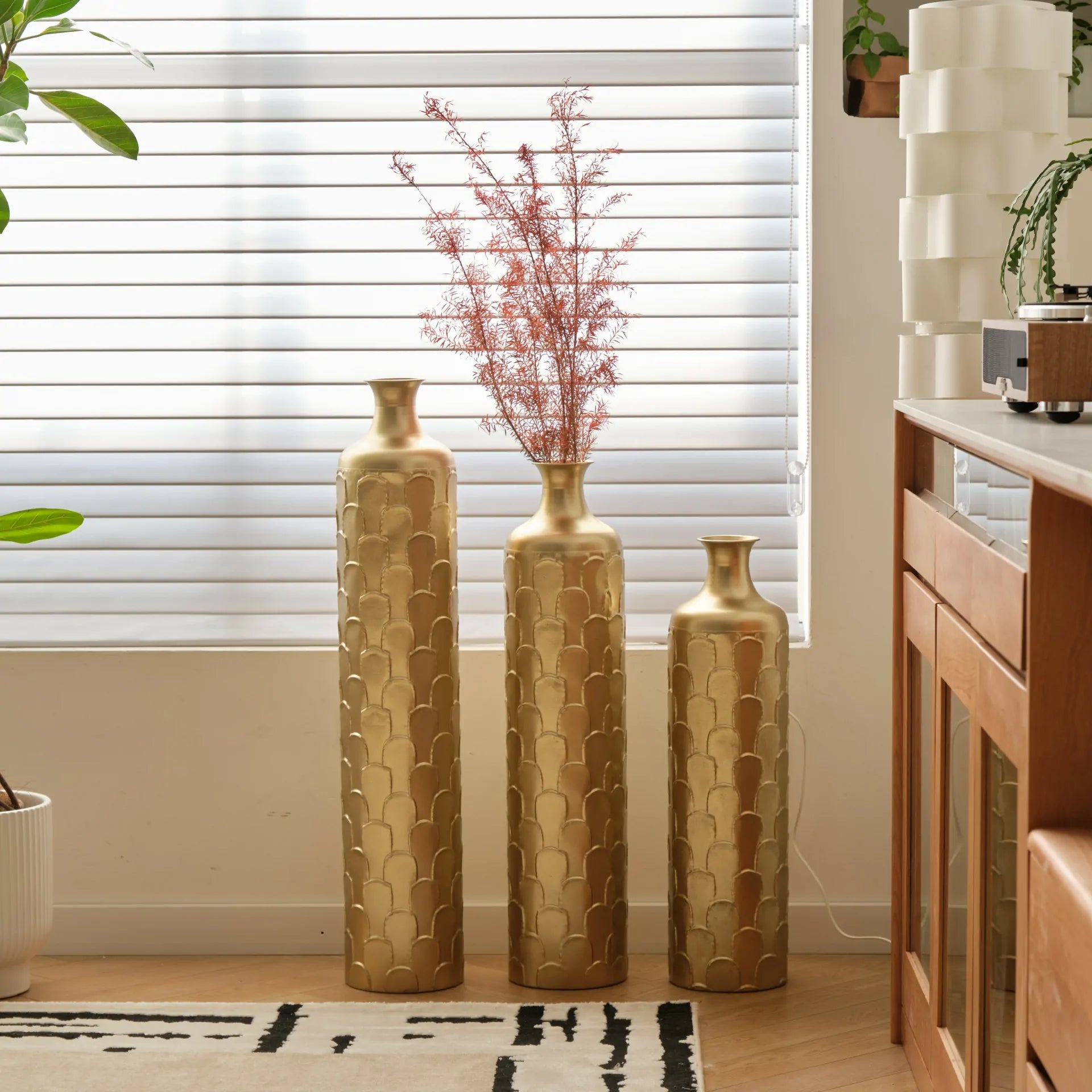 Gold Scale Texture Metal Floor Vases Set of 3 Modern Home Decor