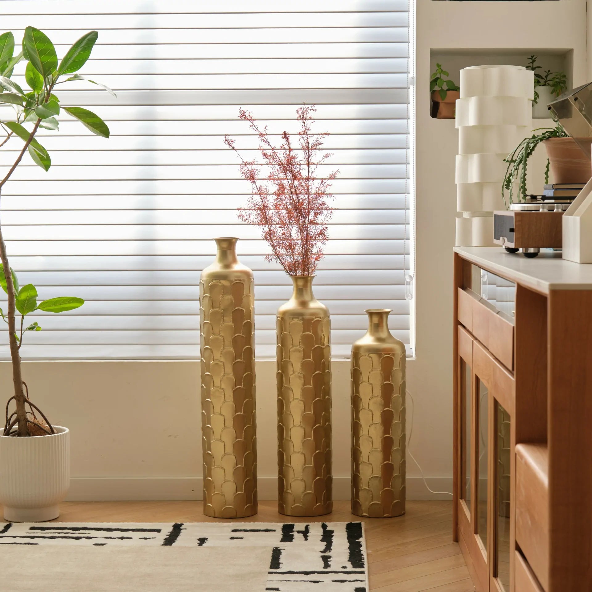 Gold Scale Texture Metal Floor Vases Set of 3 Modern Home Decor