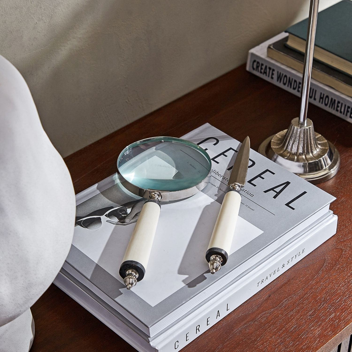 Holmes Vintage Set Accessory Valyōu Furniture