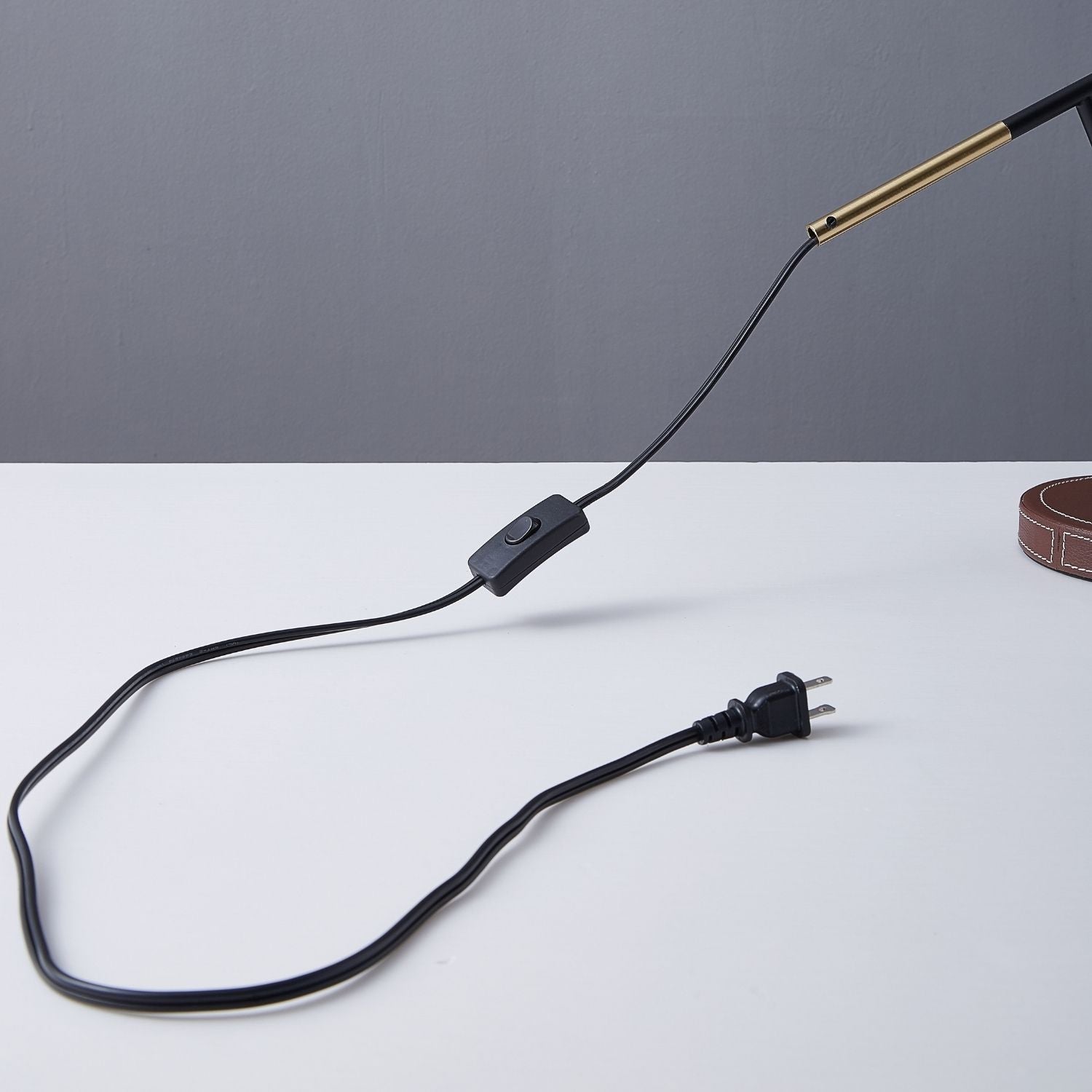 Saburo Lamp Accessory Valyōu Furniture