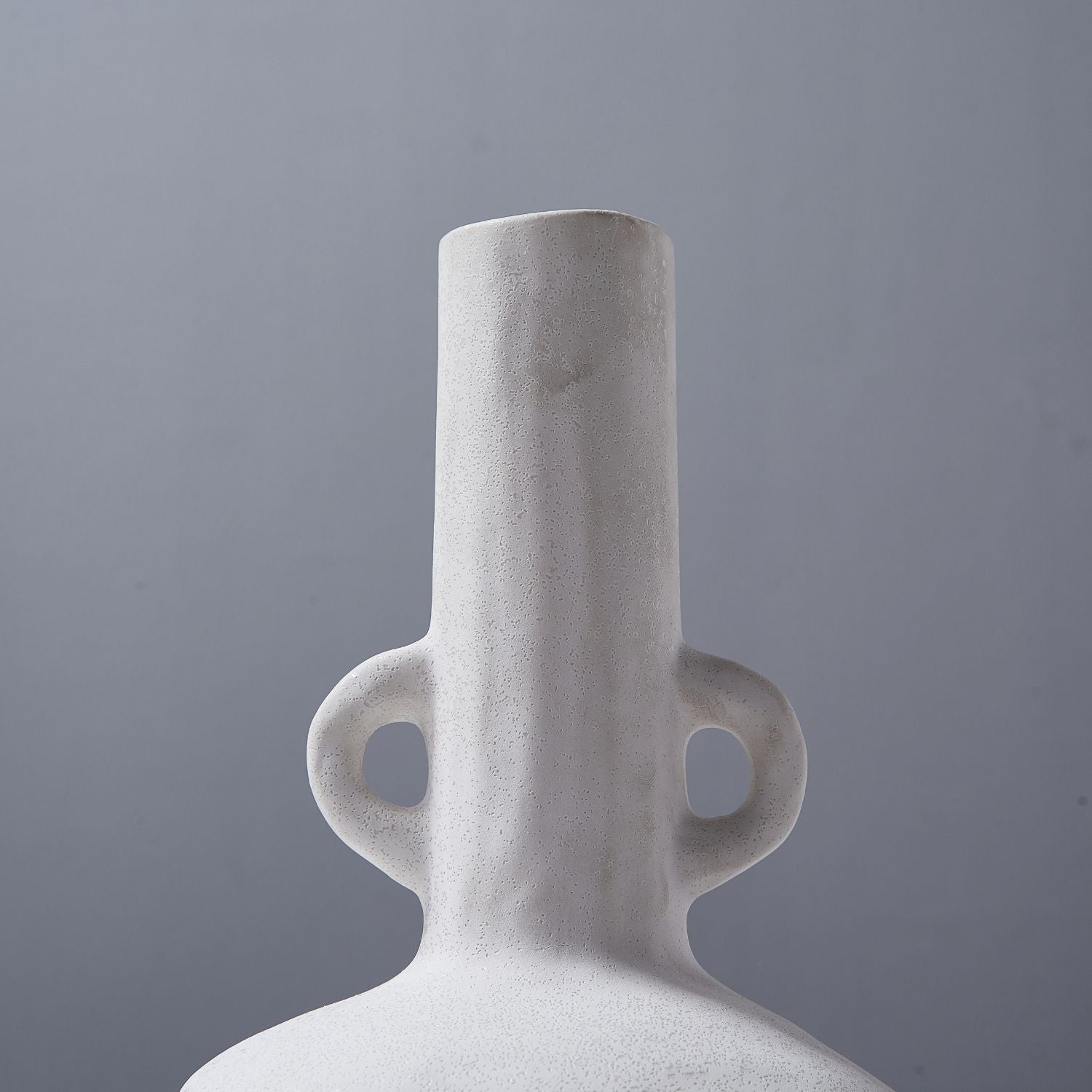 Kad Vase Accessory Valyōu Furniture