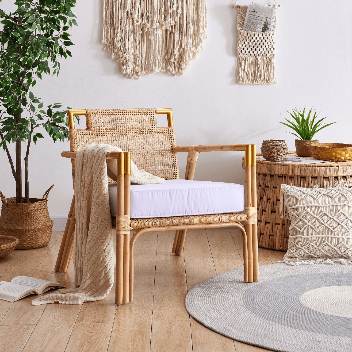 Lyon Lounge Chair - Valyou