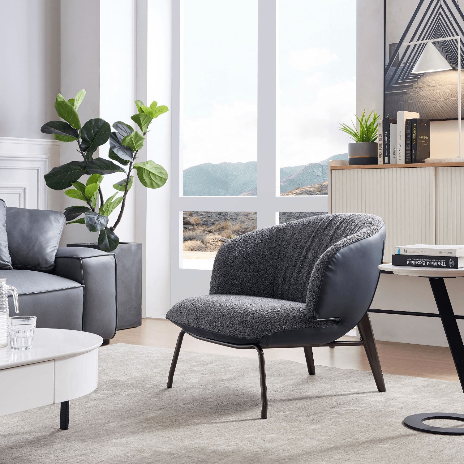 Oscura Accent Chair - Valyou