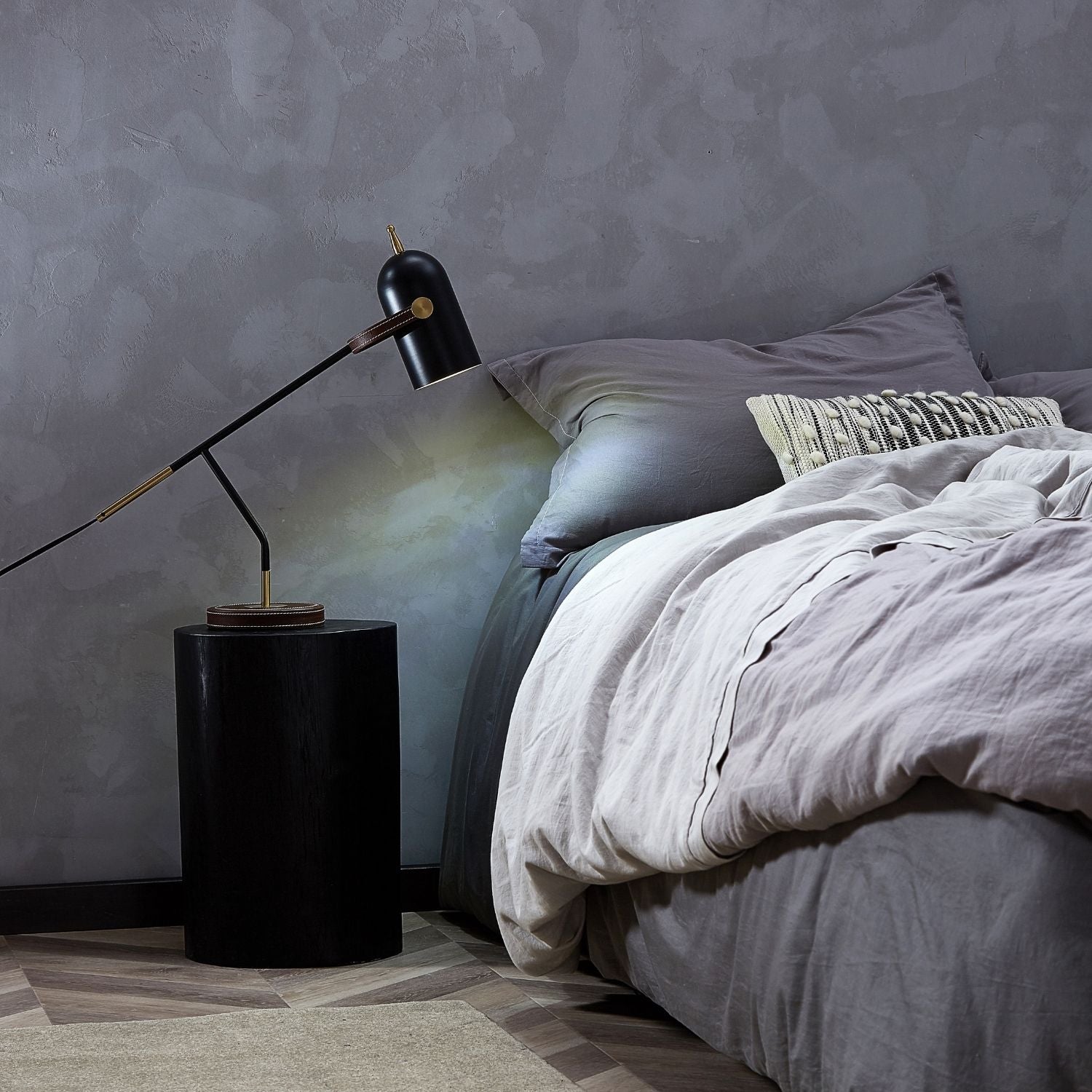 Saburo Lamp Accessory Valyōu Furniture