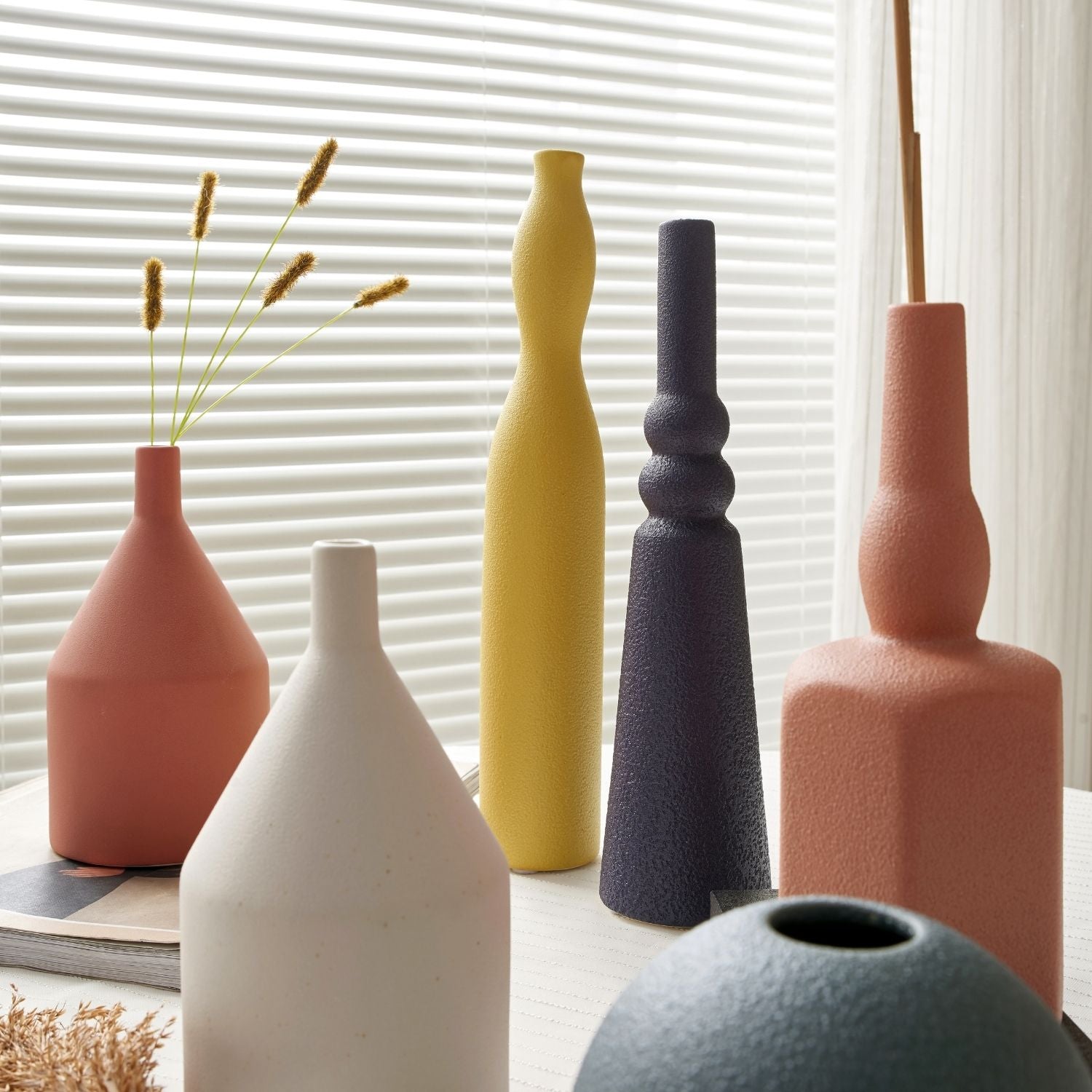 Adira Accessory Valyōu Furniture