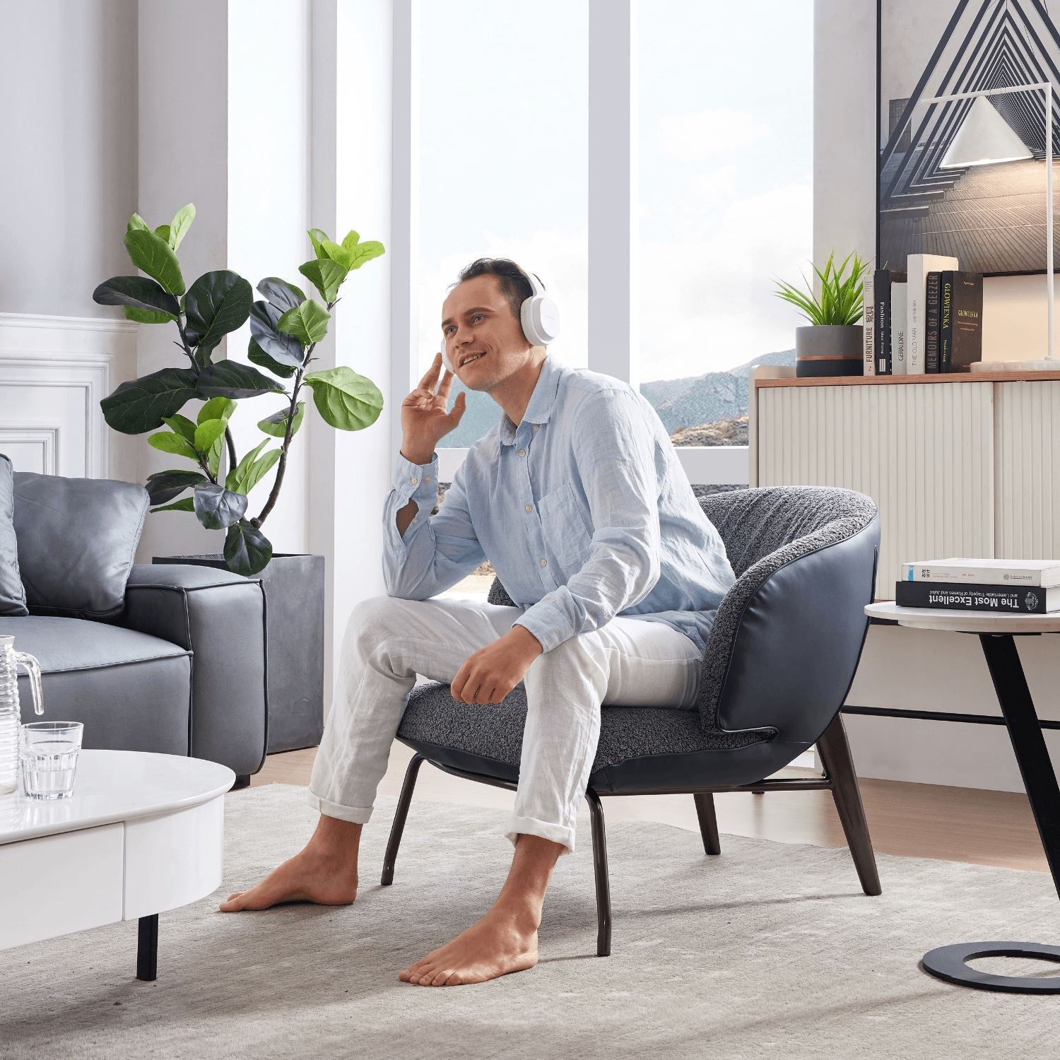 Oscura Accent Chair - Valyou