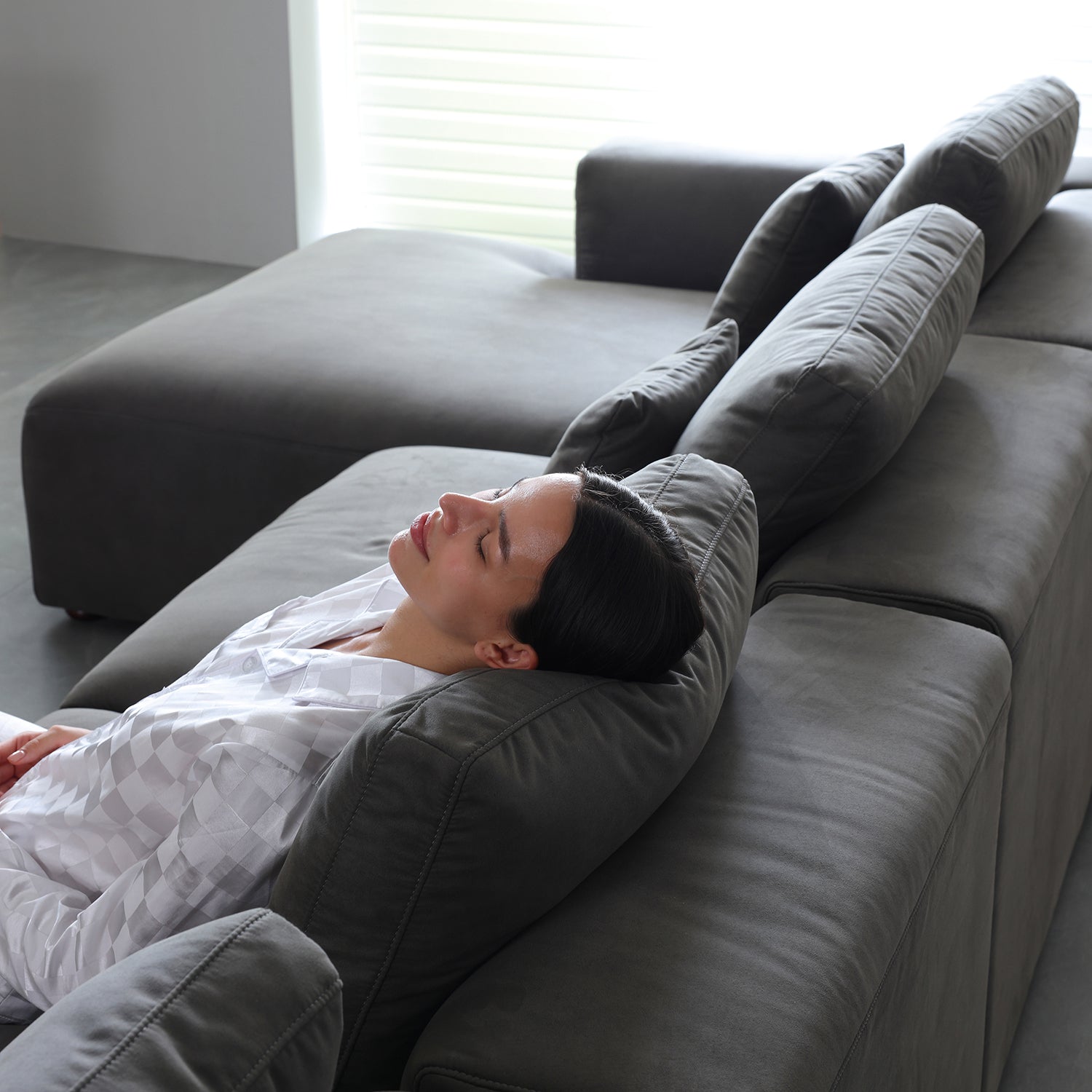 The 5th Closed Sectional Sofa Foundry