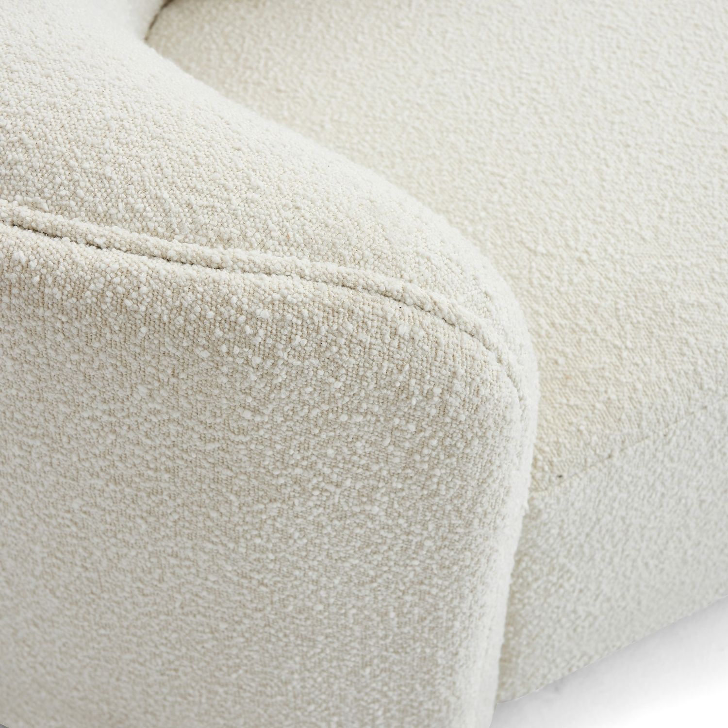 The Adara Sofa Milozze