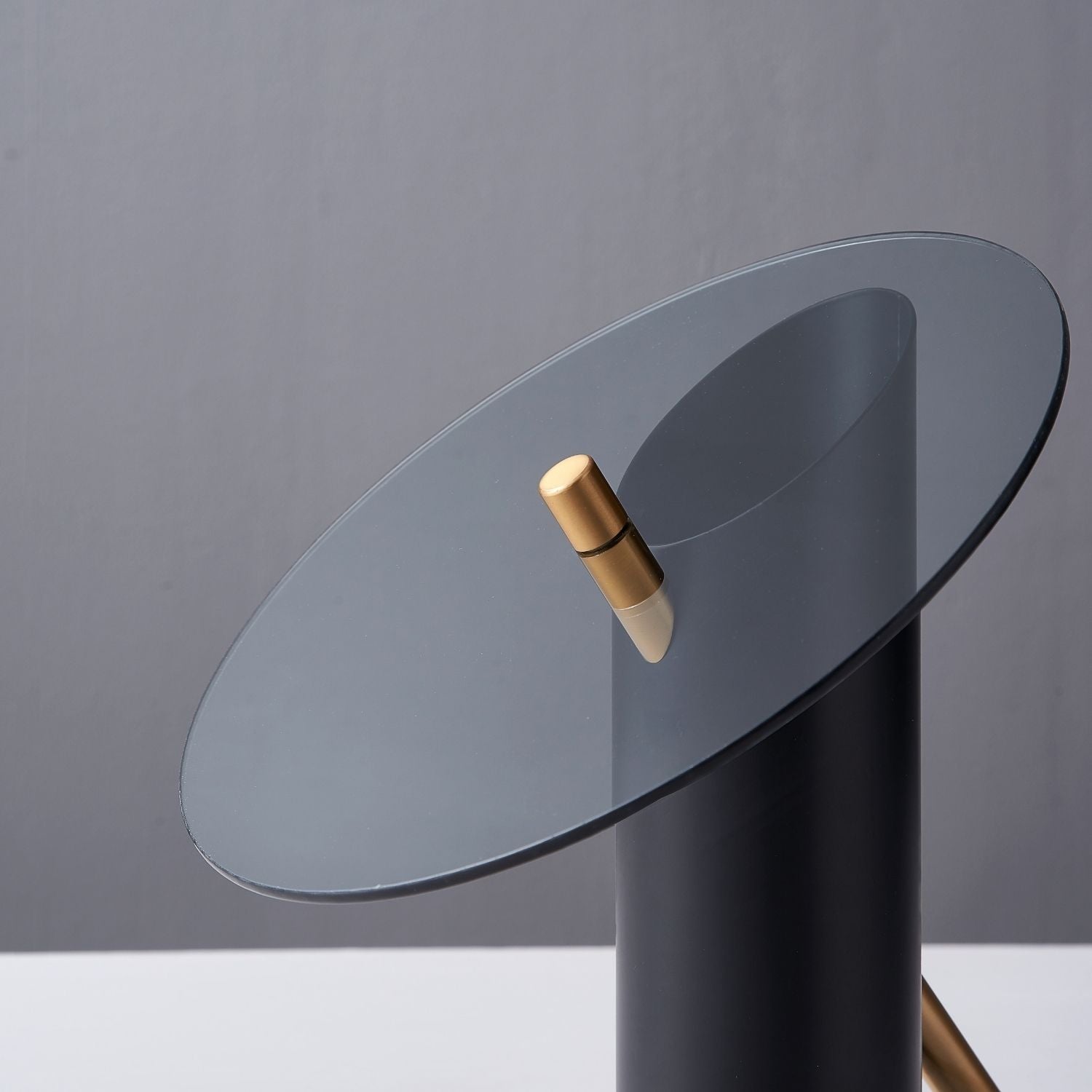 Isamu Lamp Accessory Valyōu Furniture