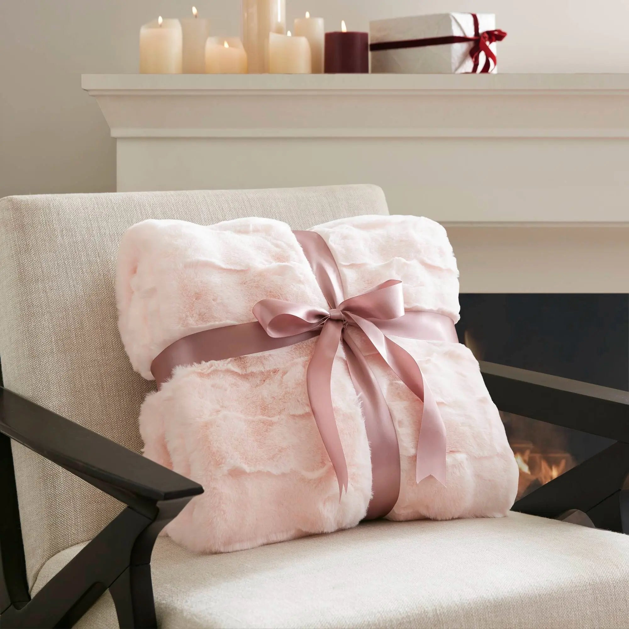 Soft Cozy Blankets and Throws