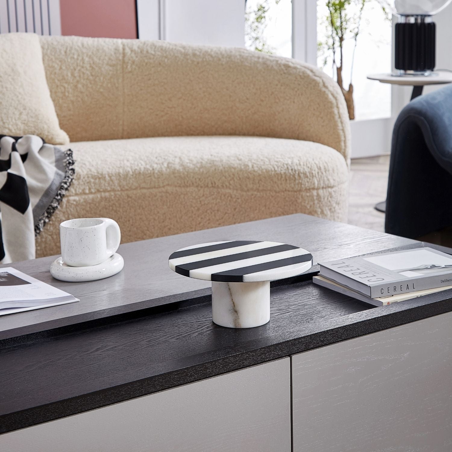 Zebra Tray Accessory Valyōu Furniture Short