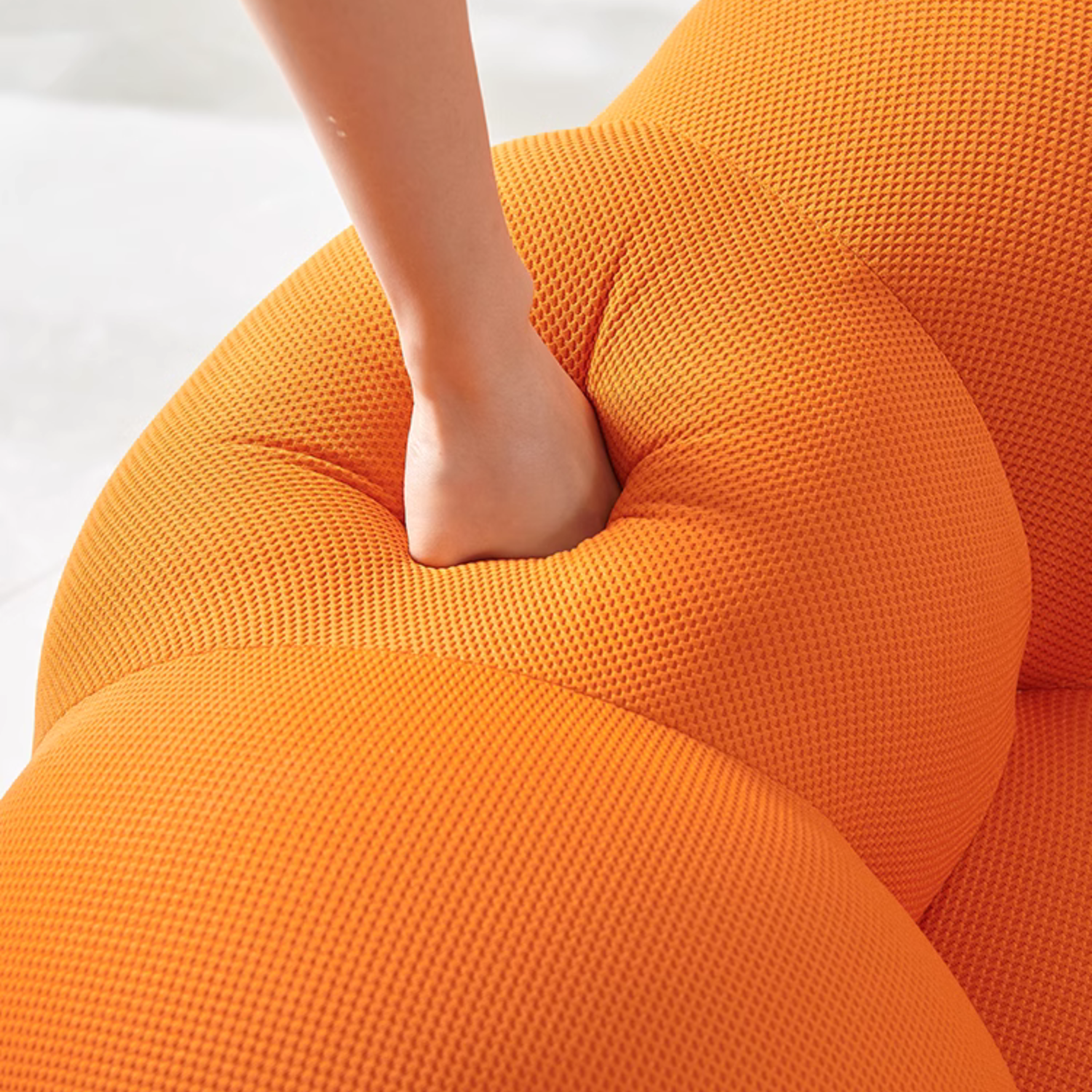 Bubs Lounge Chair