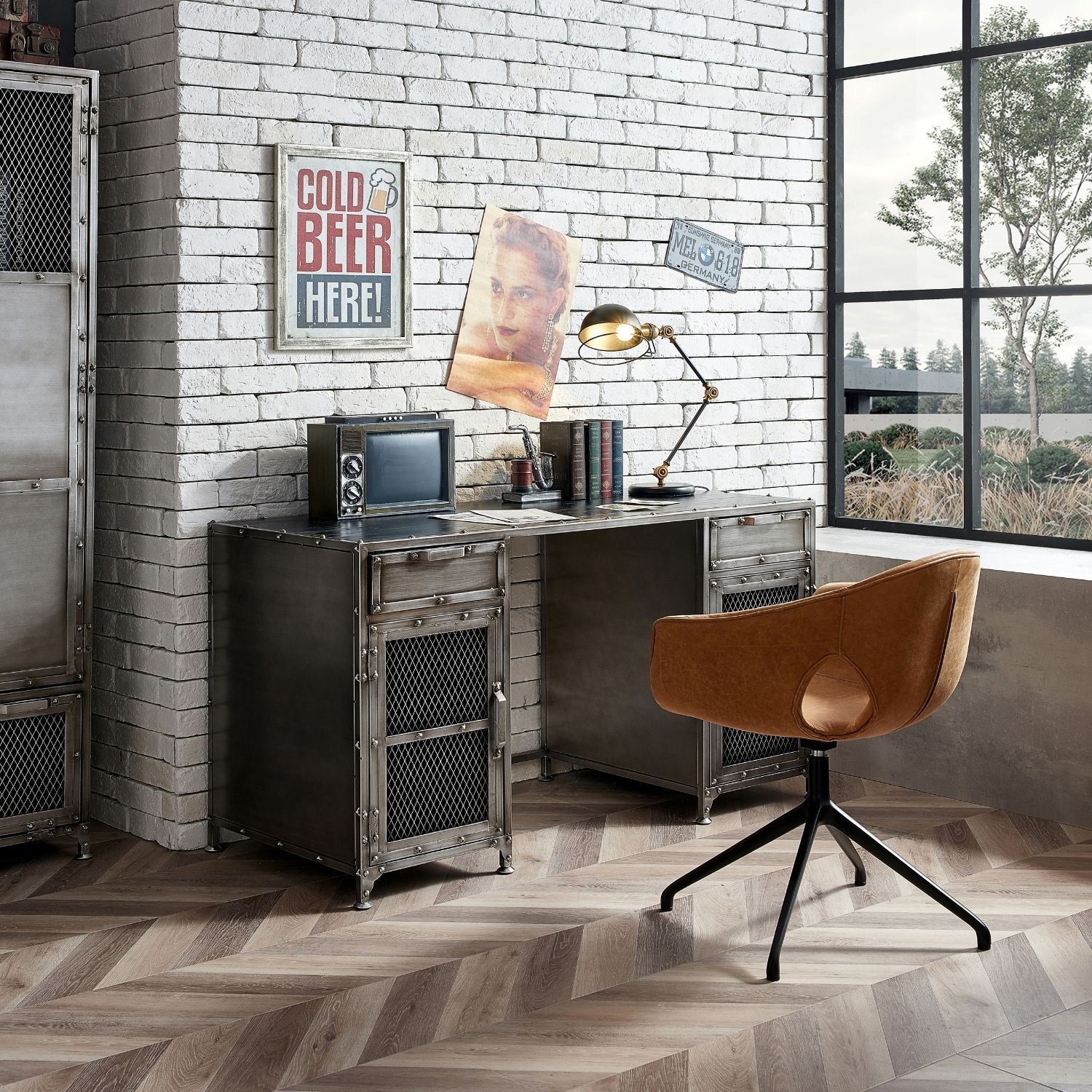 Bernz Desk Valyou Furniture 