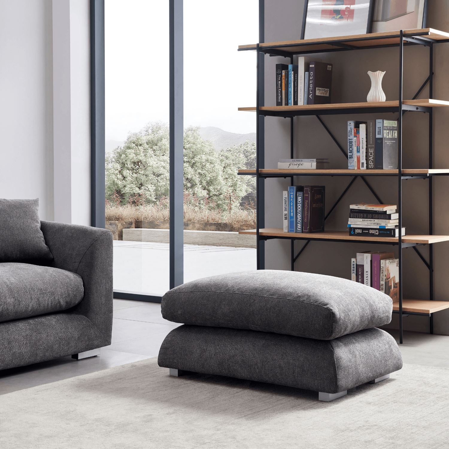 Feathers Ottoman - Valyou