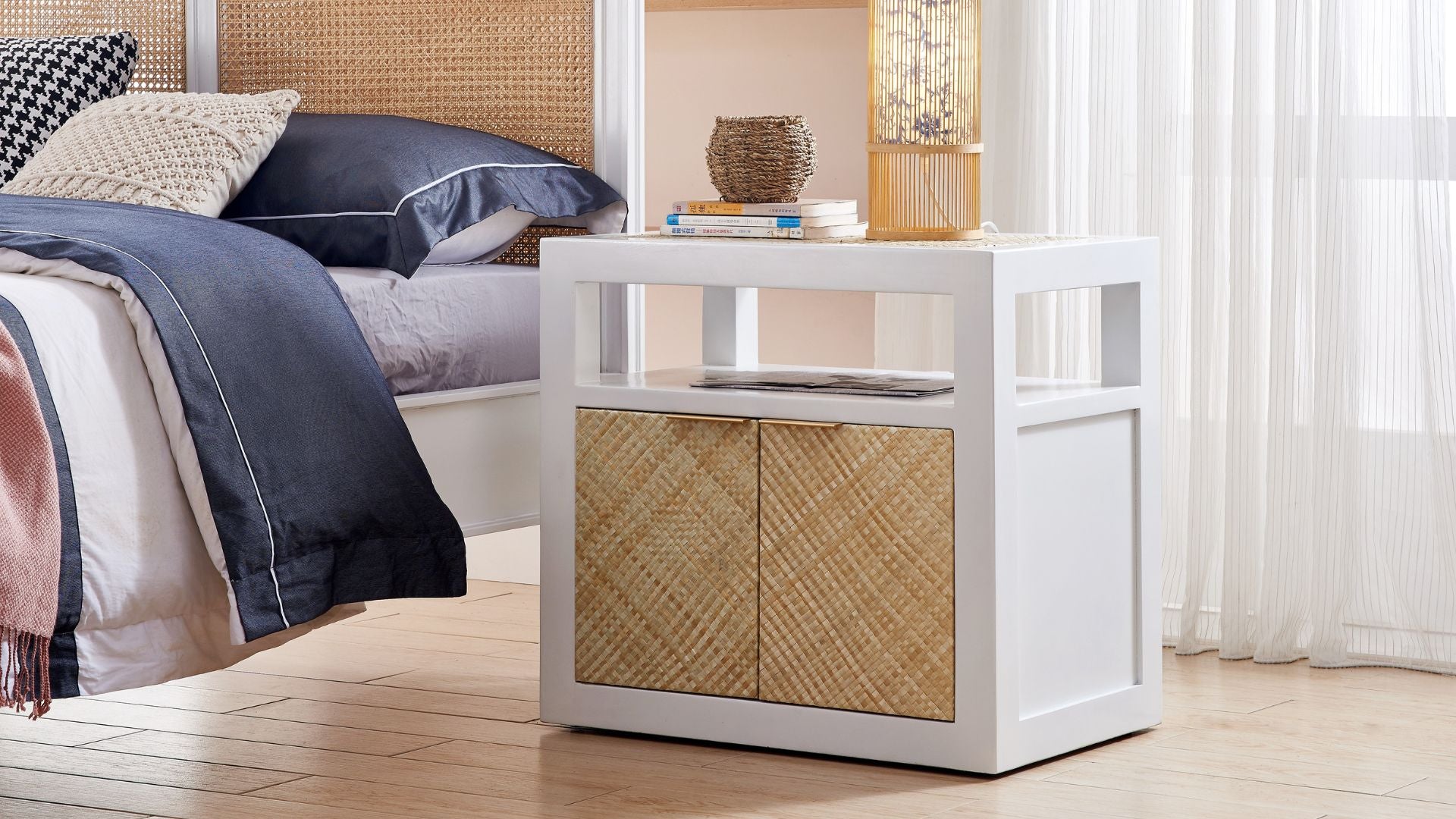 Side tables store for bedroom