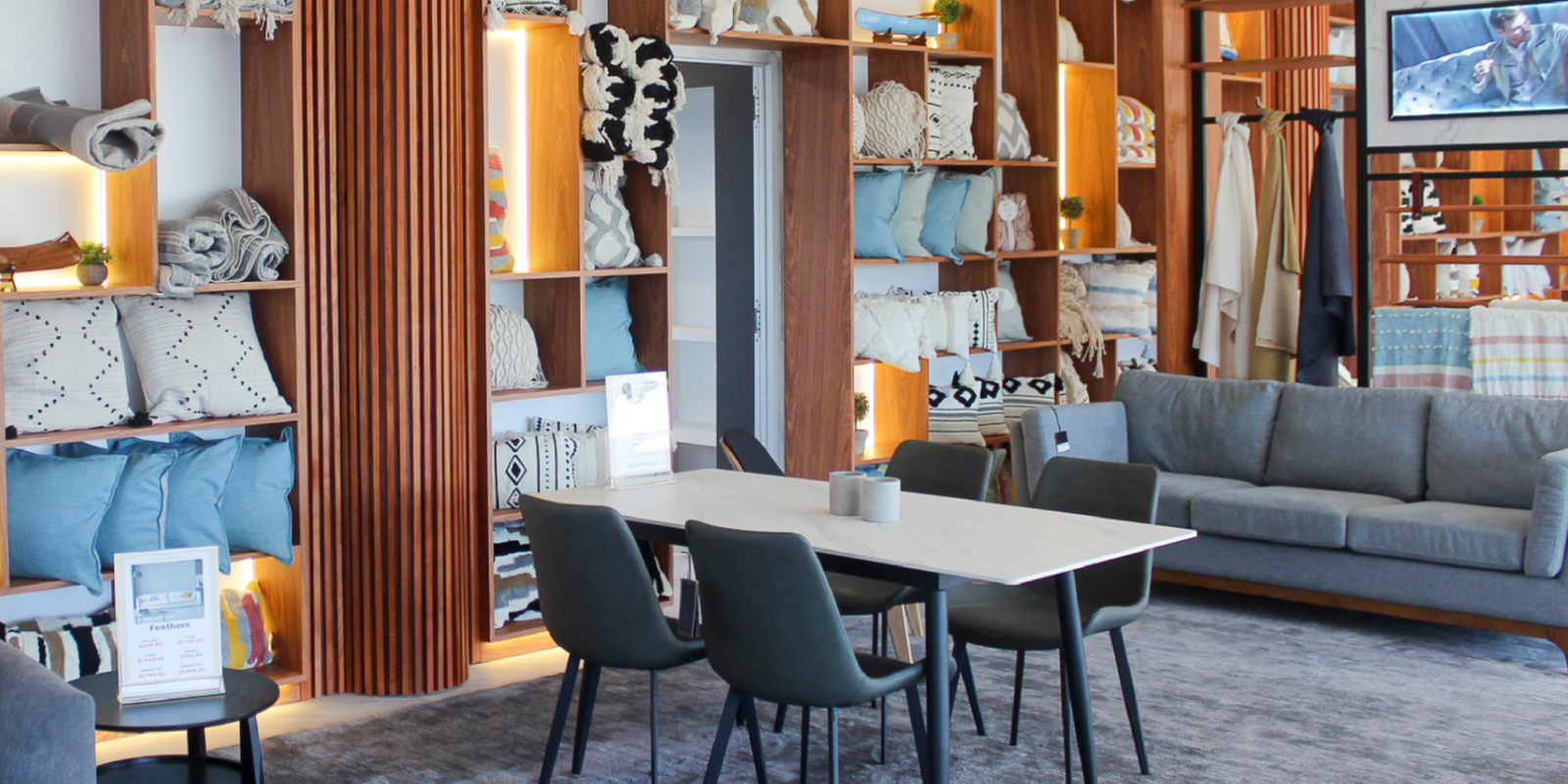 Honolulu Hawaii Valyou Furniture