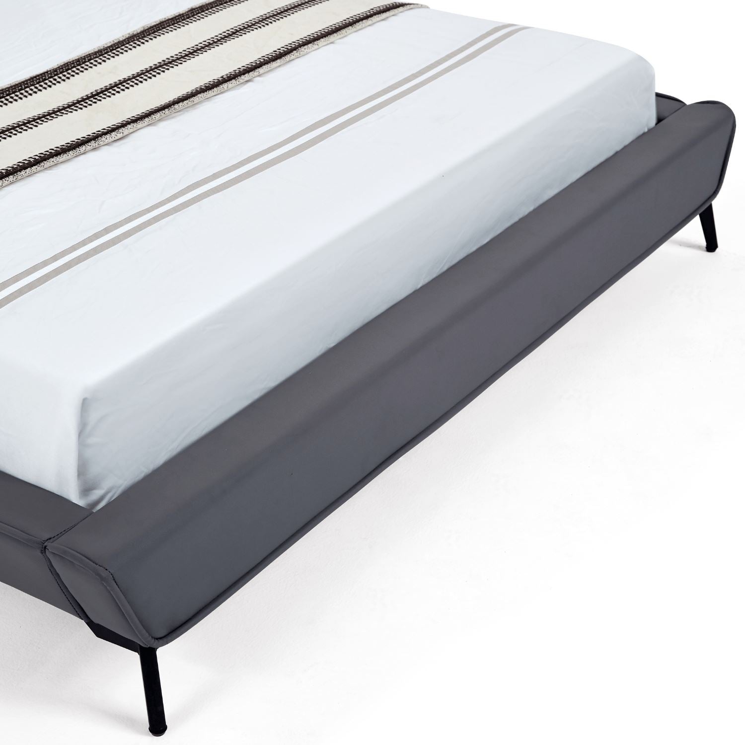The Flavio Bed - Valyou