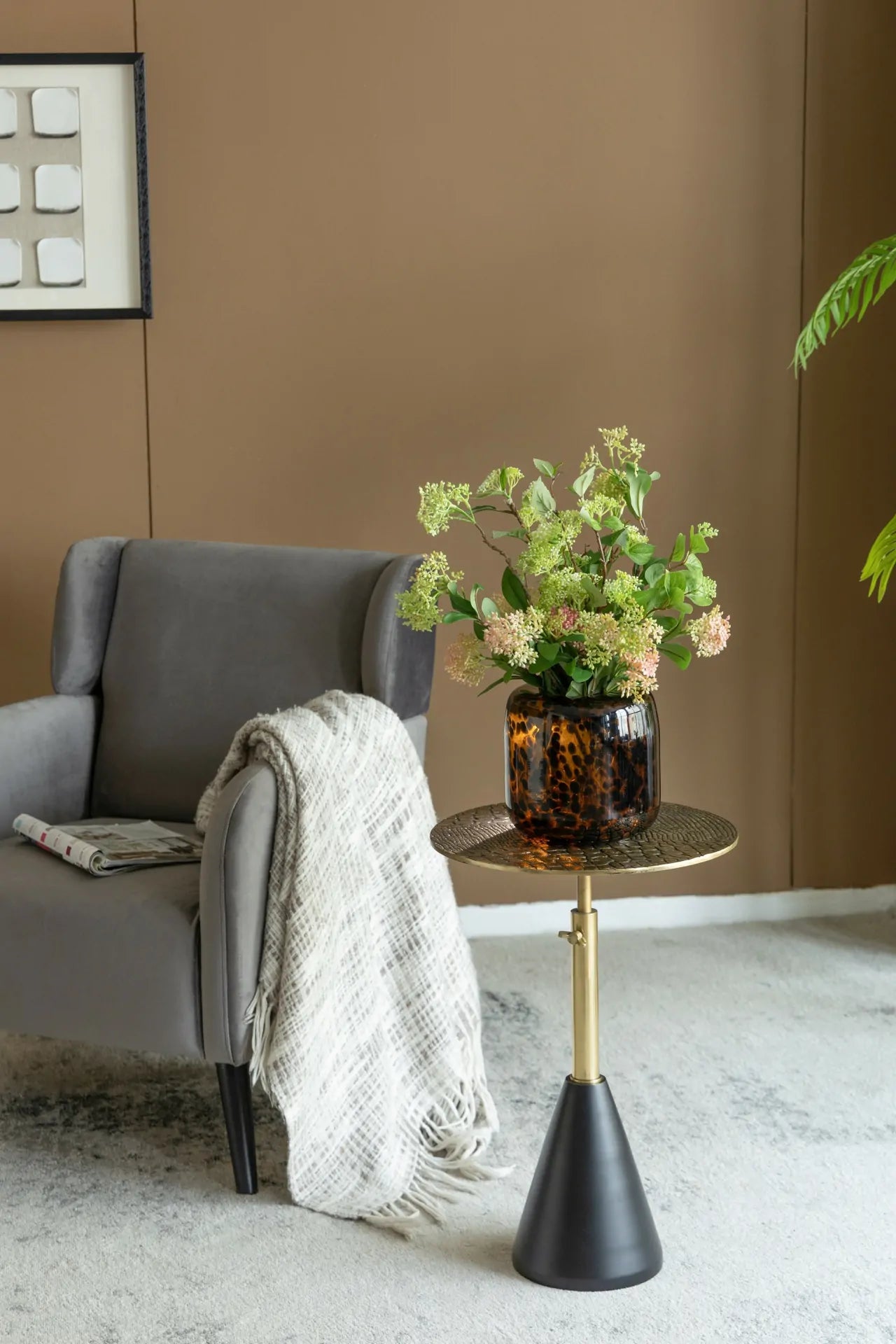 Brown and Amber Cheetah Print Glass Vase 7.9 Inch Short Cylinder Planter