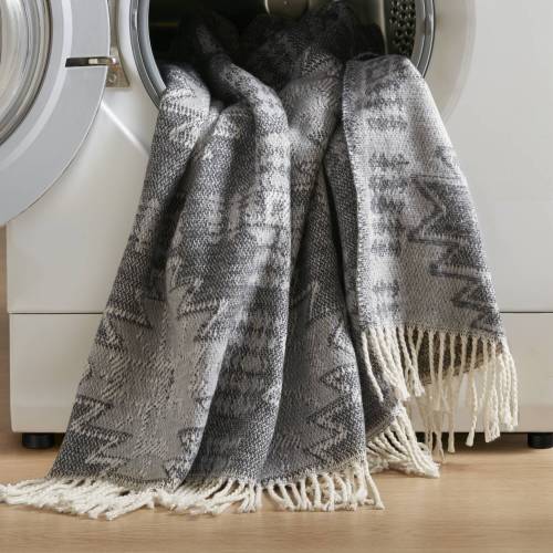 Cotton Blend Throw Blanket For Bed And Picnic 1-Piece