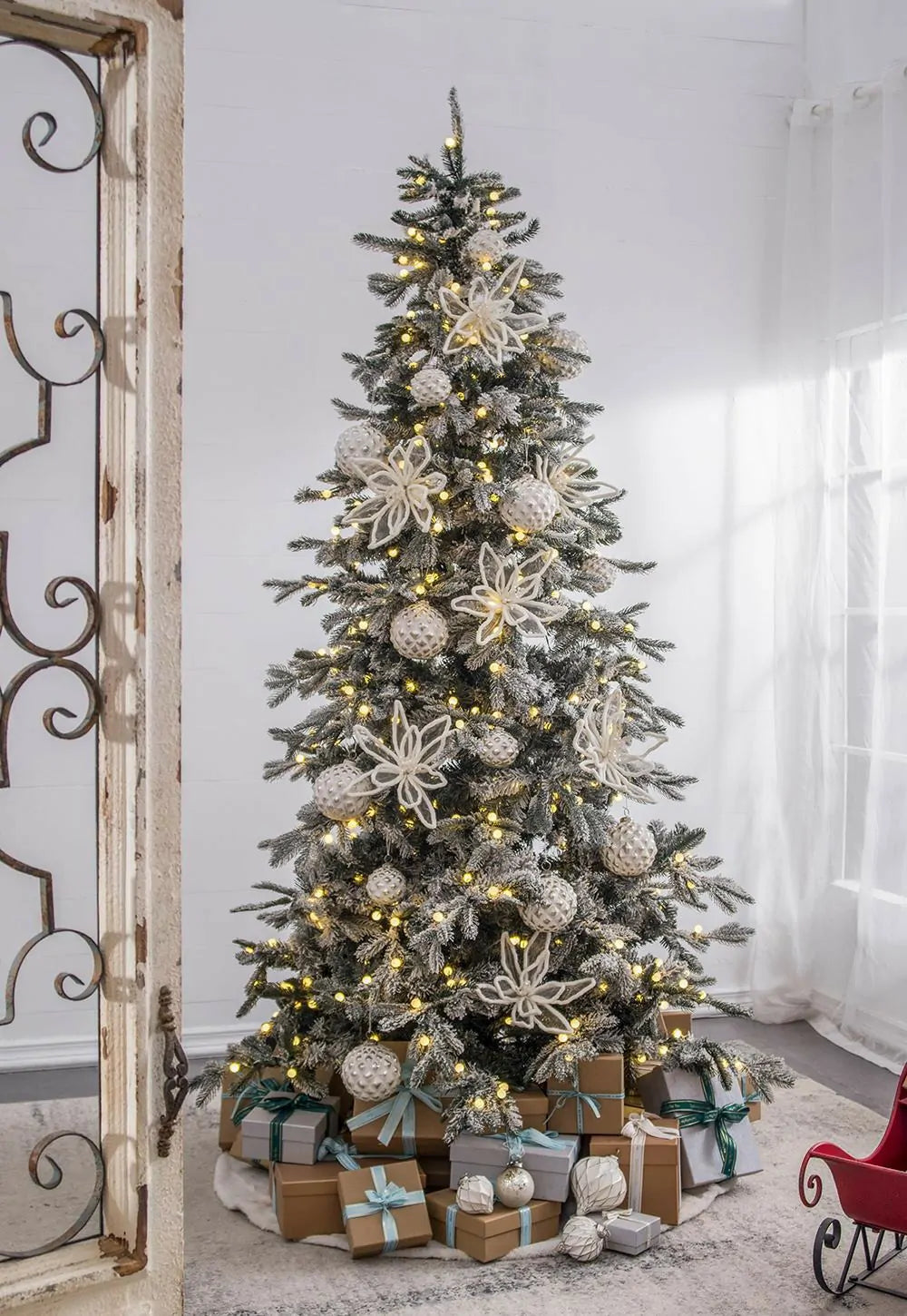 Frosted Glass Christmas Baubles with 3D Diamond Design 12 Pack