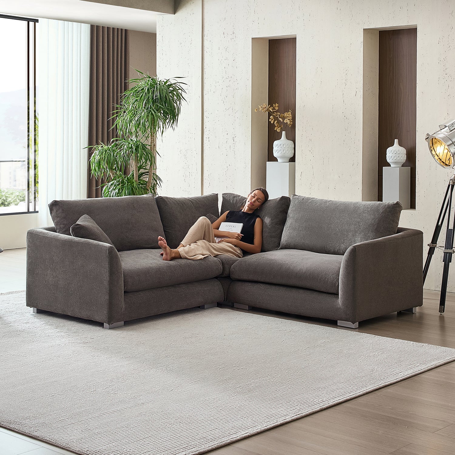 Feathers L Sectional