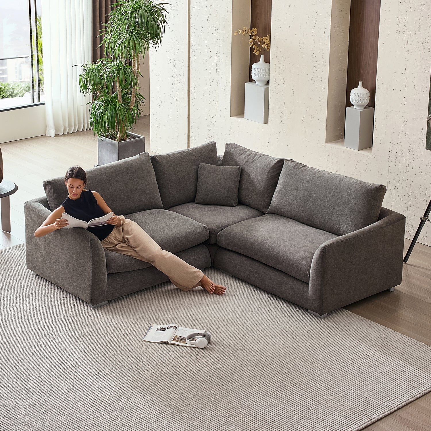 Feathers L Sectional