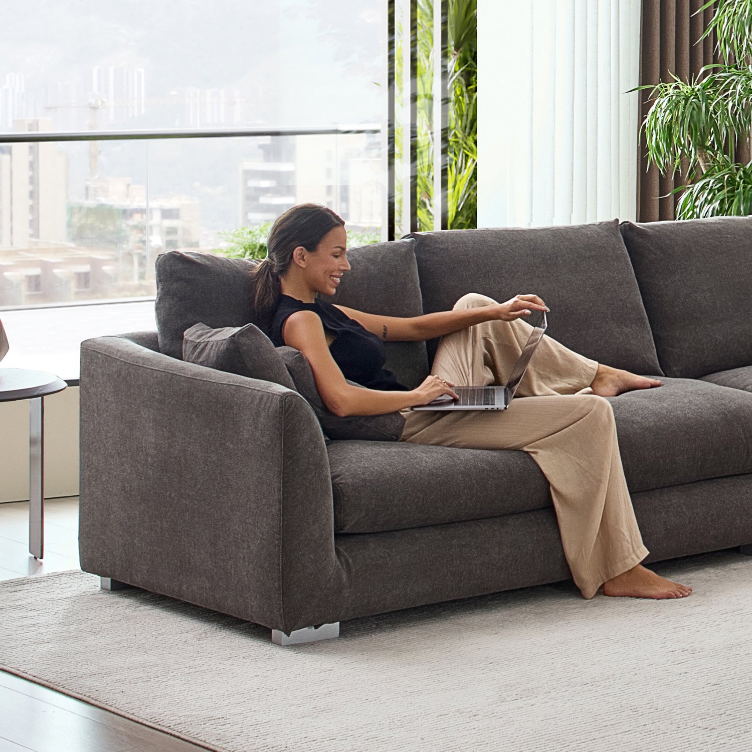 Feathers L Sectional