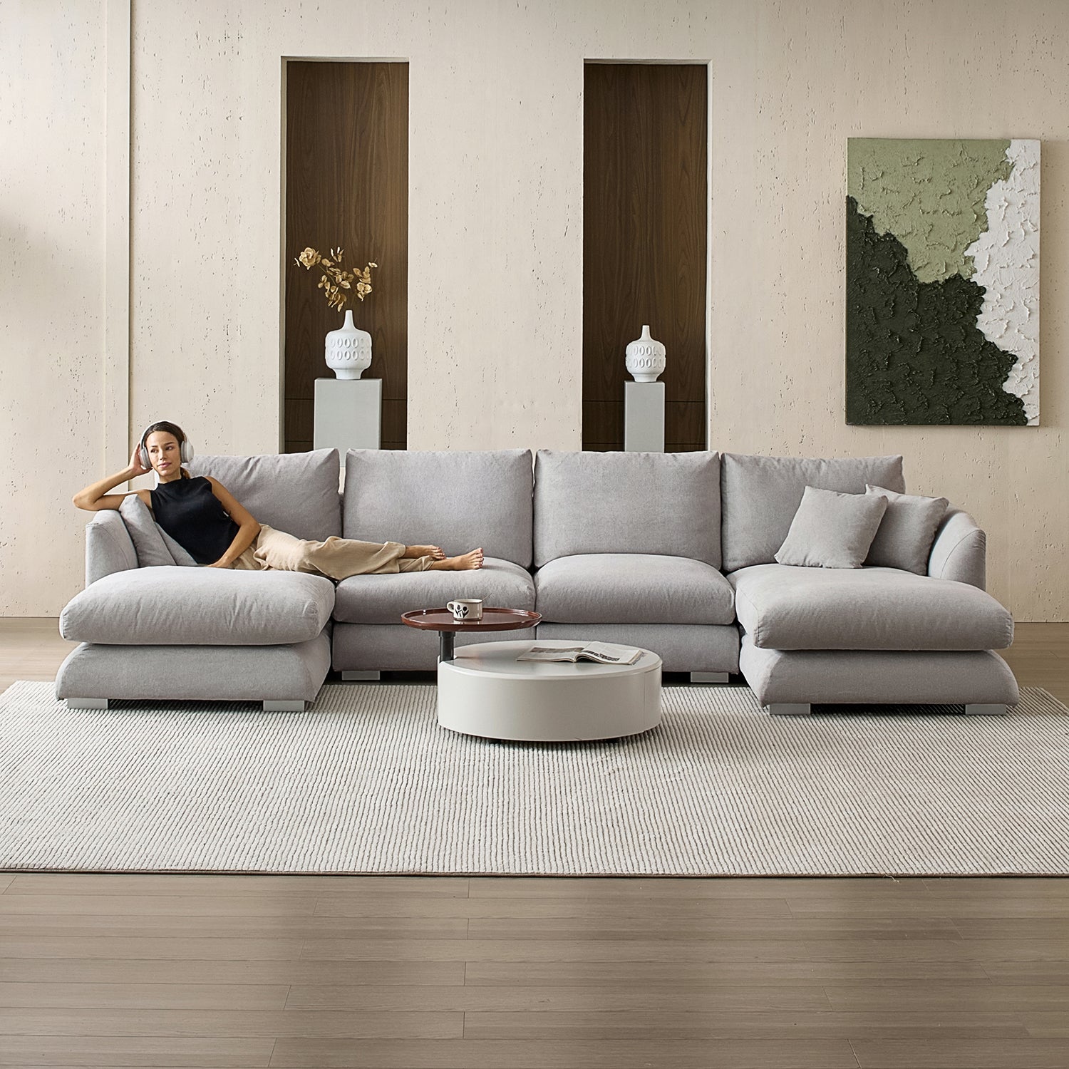 Feathers U-Sectional