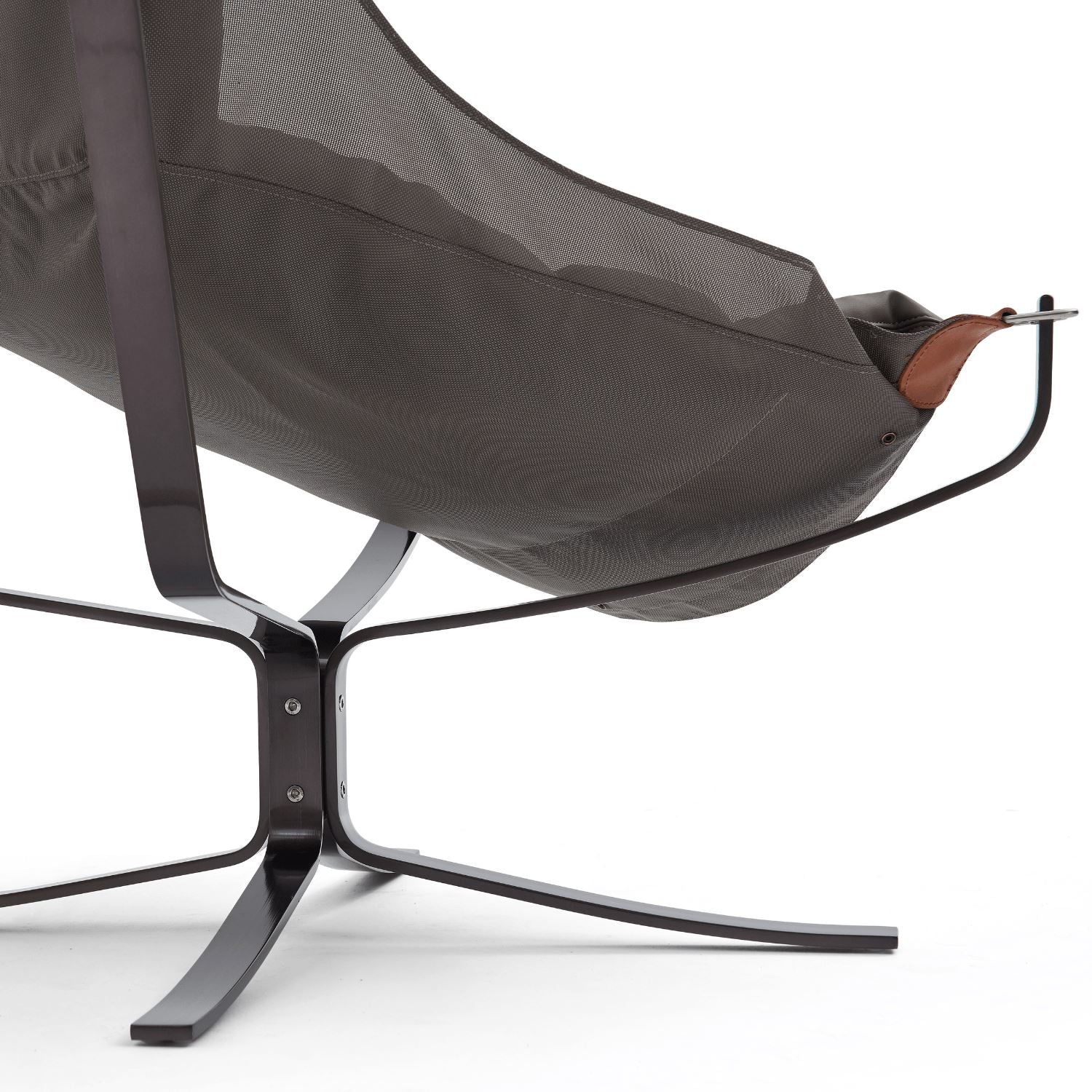 Rilasso Accent Chair With Ottoman - Valyou
