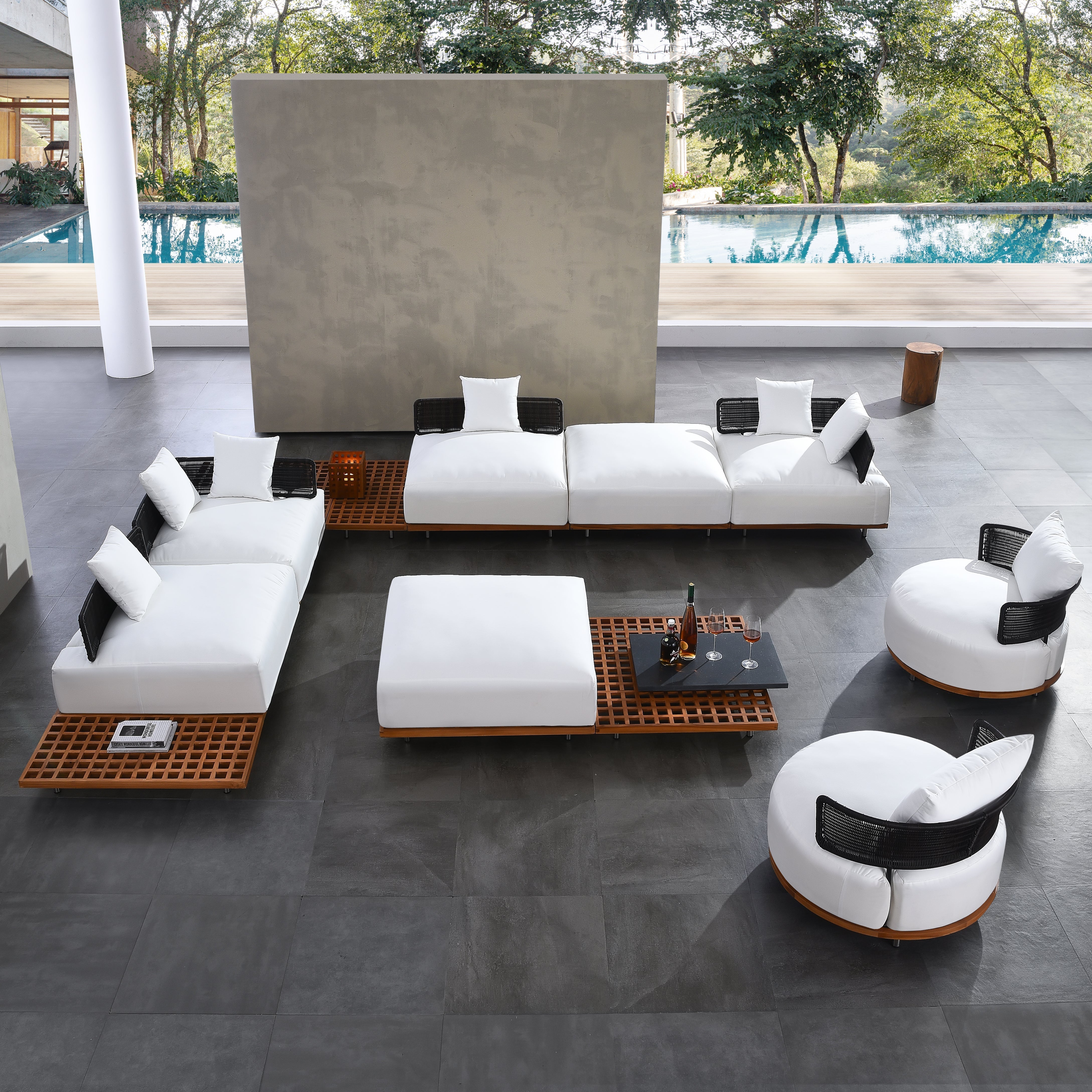 Oni Accent Chair