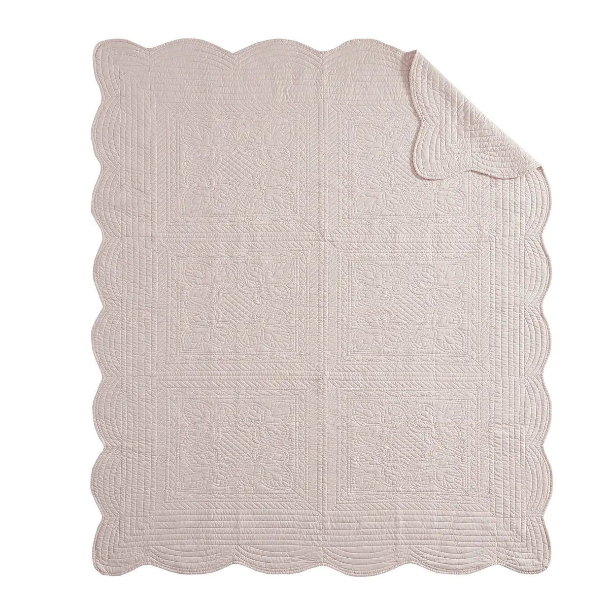 Oversized Quilted Throw with Scalloped Edges