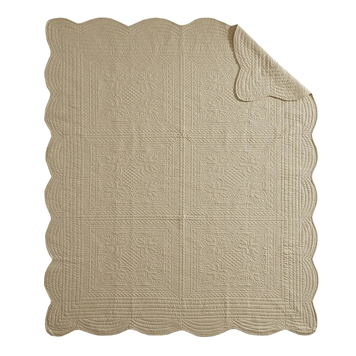 Oversized Quilted Throw with Scalloped Edges