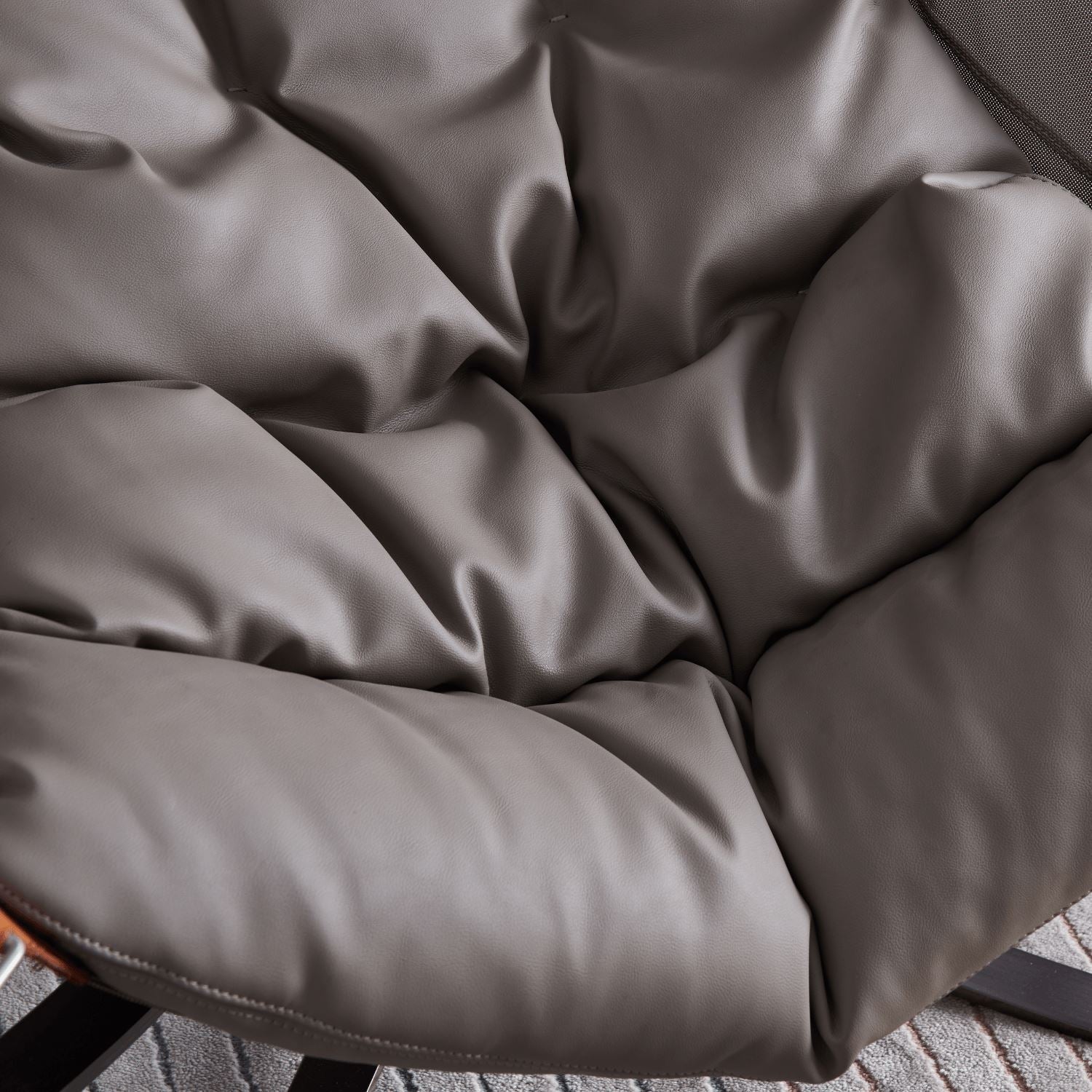 Rilasso Accent Chair With Ottoman - Valyou