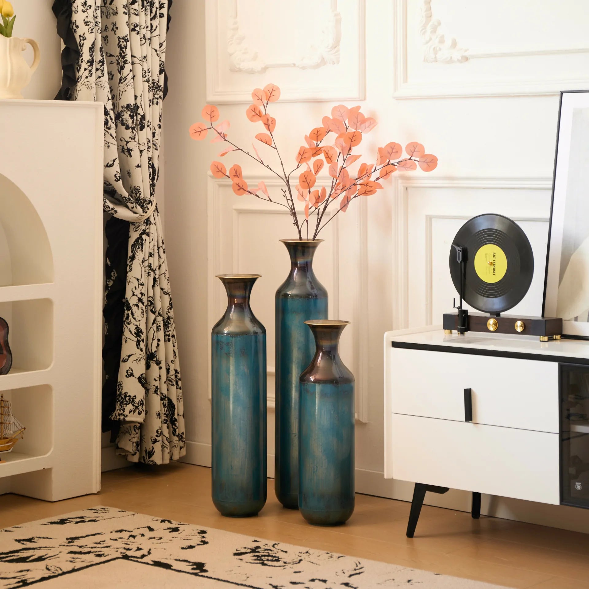 Set of 3 White Droplet Metal Floor Vases Modern Glazed Home Decor