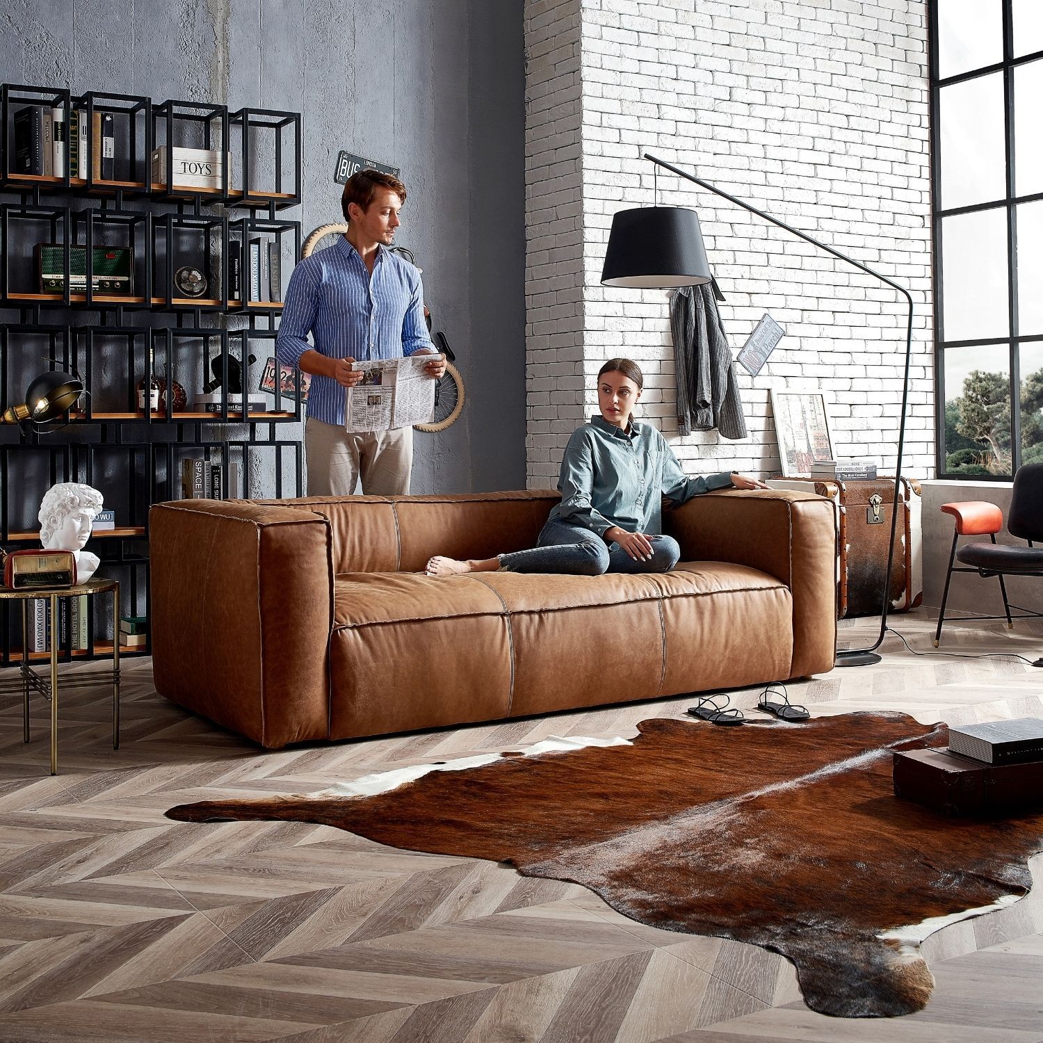 Lohrmann Sofa | Valyou Furniture